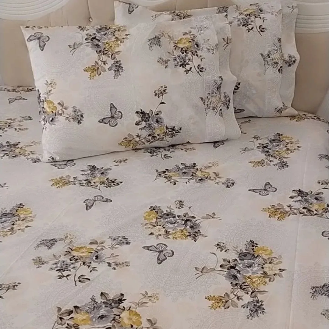 Kelebek ve Çiçek Desenli Lüks Nevresim Takımı