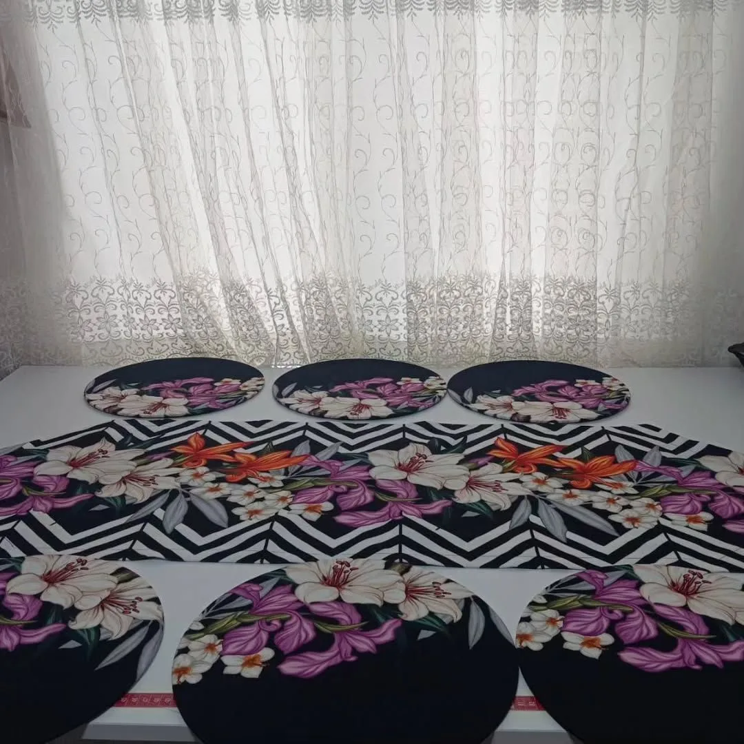 Pembe Çiçek ve Çizgi Desenli Lüks Supla ve Runner Takımı